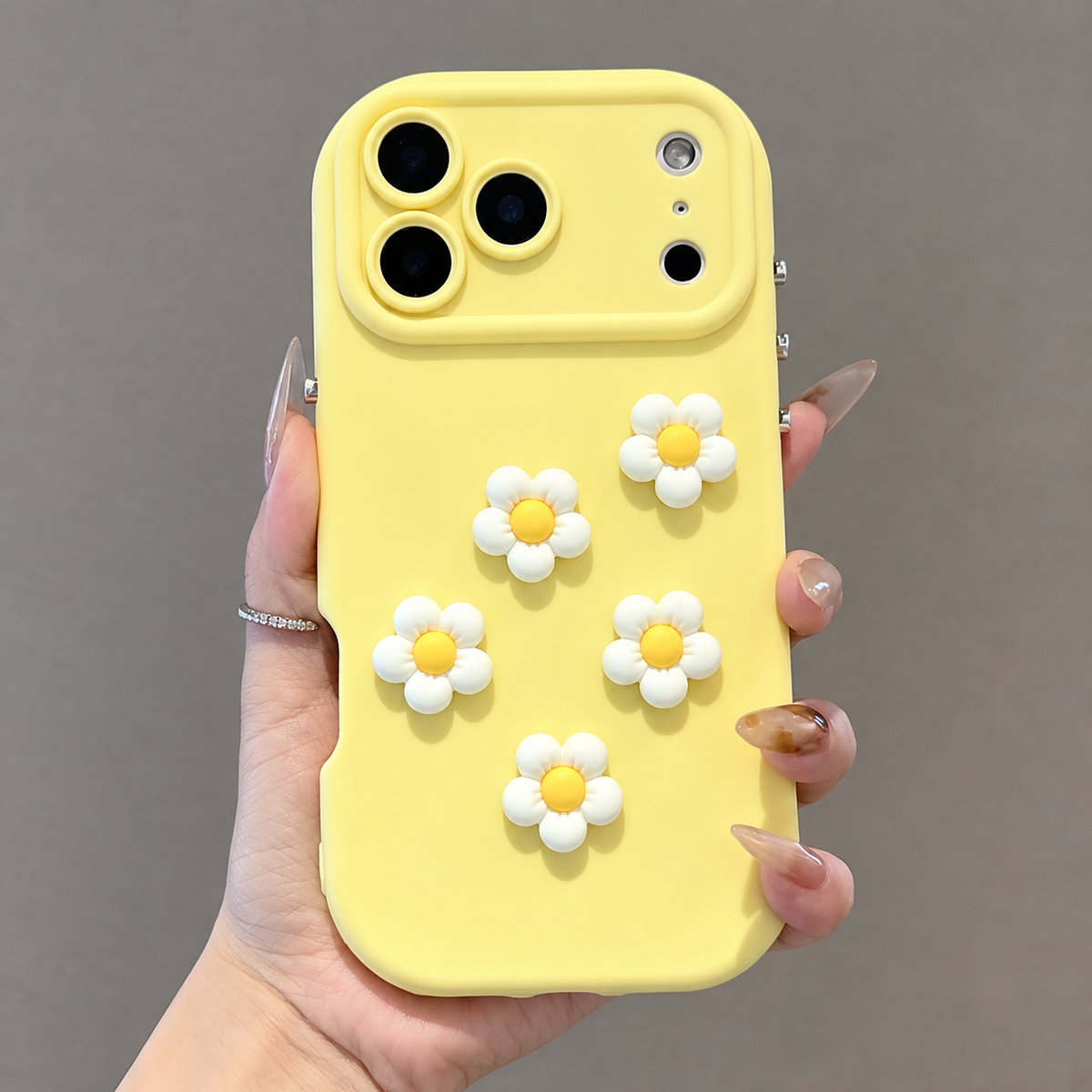 LUXERA Daisy Bloom